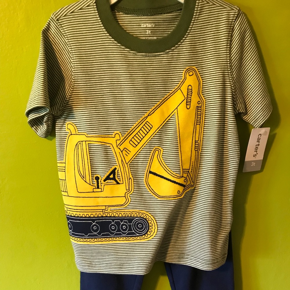 Carters 2 piece boys outfit